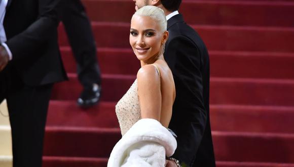 Kim Kardashian no tiene miedo de probar nuevos procedimientos en nombre de la belleza. (GETTY IMAGES)