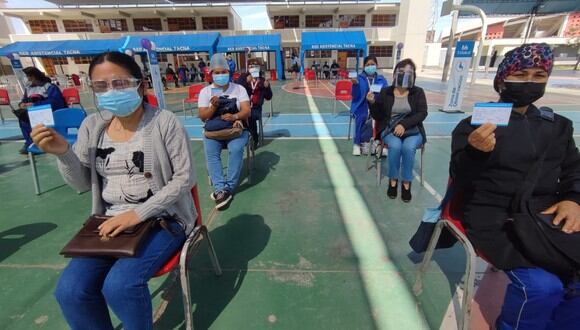 Según la Diresa de Tacna ya se ha completado la vacunación del 75,2% de su población objetivo mayor de 18 años. (Foto: Diresa Tacna)
