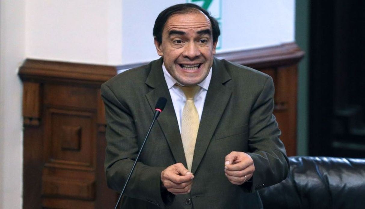 Fujimorista Lourdes Alcorta minimizó la postulación de acciopopulista Yonhy Lescano a la Presidencia del Congreso de la República.