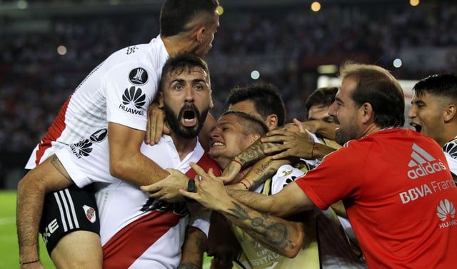 River Plate 2-1 Emelec: Goles y resumen