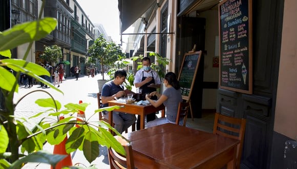 Comisión de Economía aprueba que mypes de turismo y restaurantes paguen solo 8% por IGV. (Foto: GEC)