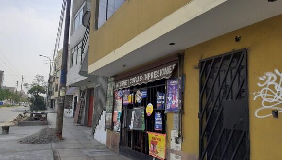 Delincuentes colombianos arrojaron una granada a una bodega y amenazaron a los propietarios que paguen su deuda, en San Juan de Lurigancho. Pero lo raro es que lo dueños del negocio nunca sacaron un préstamo conocido como ‘gota a gota’. (foto: TROME)