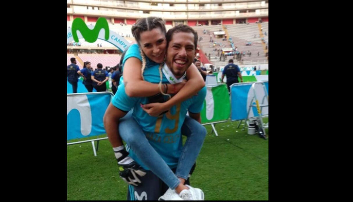 Macarena Gastaldo contó que tiene una relación con Patricio ‘Pato’ Álvarez y el último domingo estuvo, al lado de la familia de él, alentándolo en el estadio Nacional. (Fotos: Instagram)