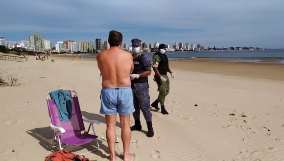 Las playas de Uruguay son unas de las preferidas por turistas brasileños y argentinos. Los cierre por la pandemia afectaron este sector.