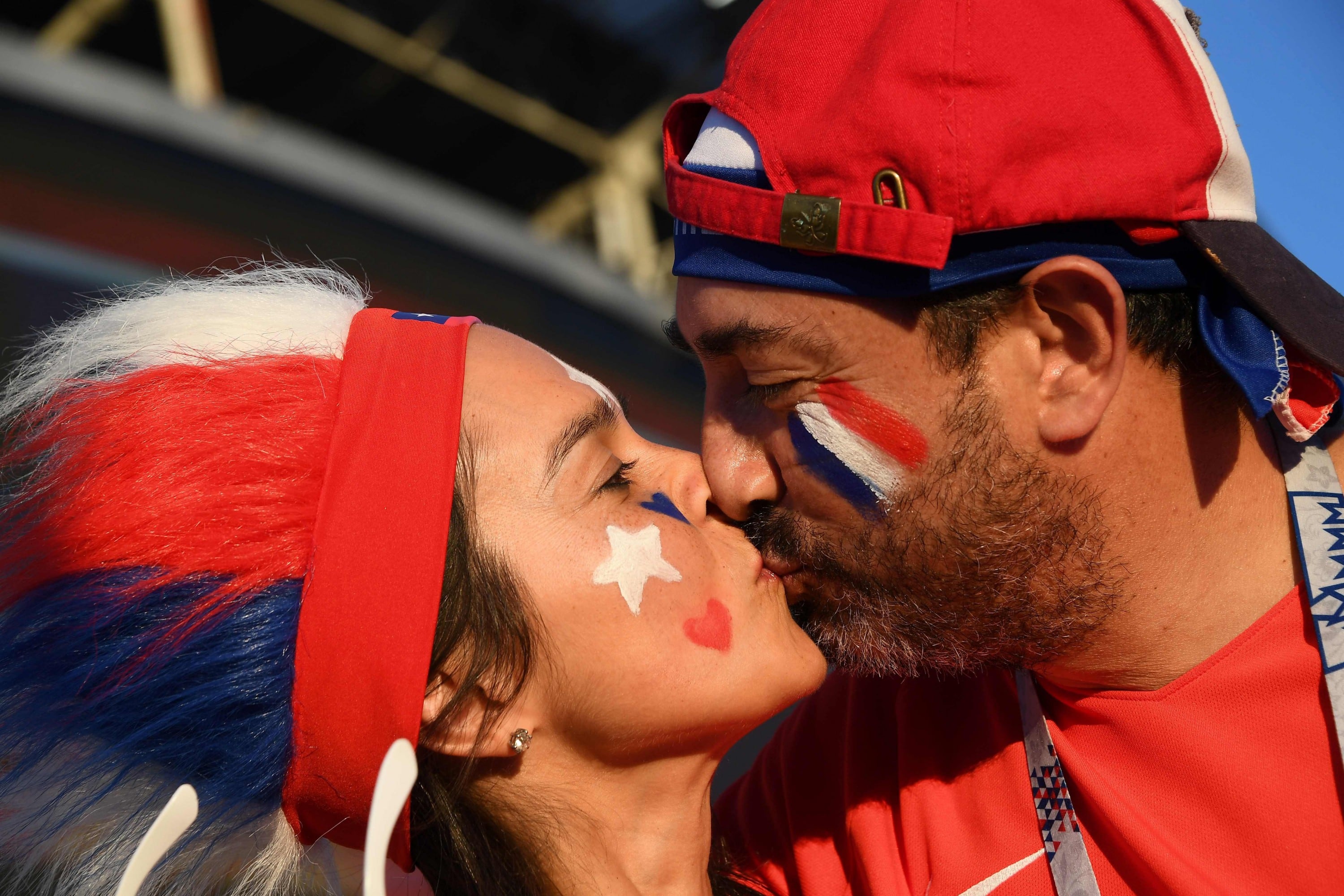 Chile vs Portugal: Color, emoción y belleza en las tribunas por Copa Confederaciones