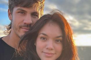 Jazmín Pinedo cumple 14 meses de relación con su novio uruguayo