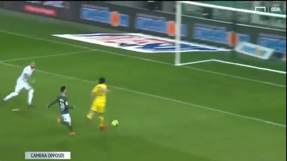 PSG vs. Saint-Étienne: Edinson Cavani falló este gol y nadie lo puede creer ¡Estaba solo!