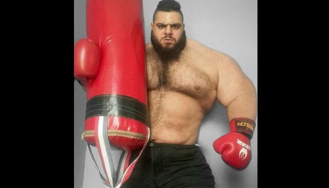 Tras varios meses de anuncios, finalmente el Hulk iraní confirnó su ingreso a las MMA (@sajadgharibiofficia)
