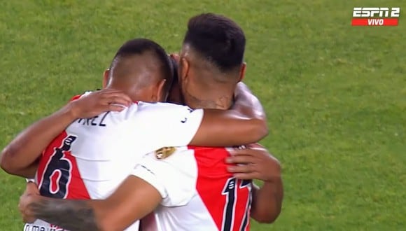 Nicolás de la Cruz anotó un golazo para el 2-0 de River Plate sobre Fortaleza. Foto: Captura de pantalla de ESPN.