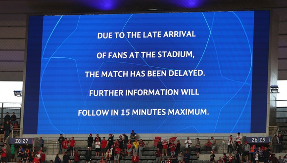 El partido Real Madrid vs. Liverpool tuvo que retrasarse por el problemas en el ingreso. (Foto: AP)