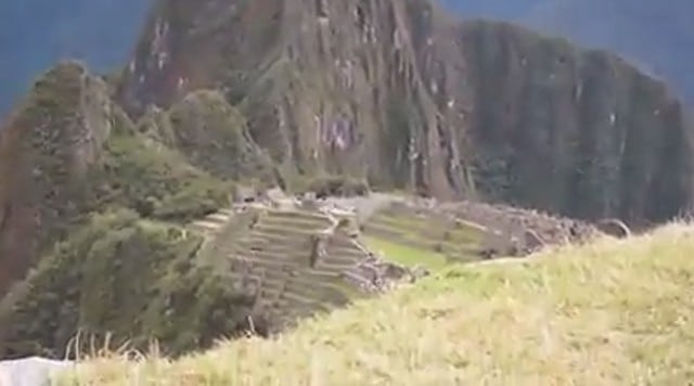 Facebook Viral - OVNI Machu Picchu