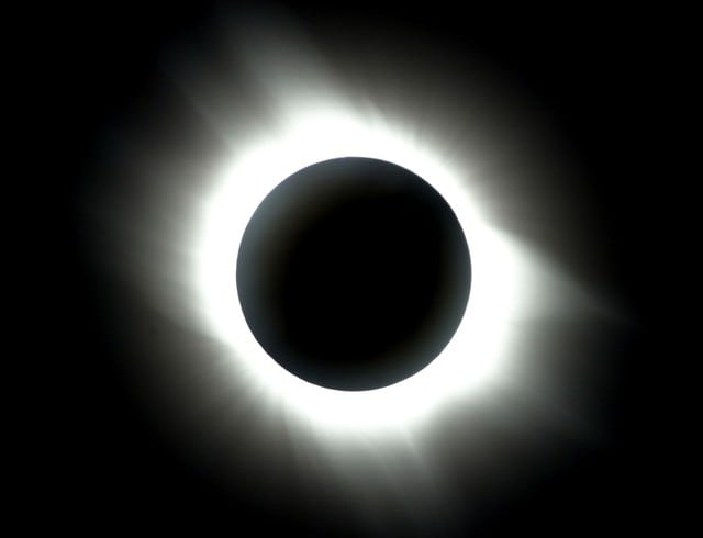 El eclipse solar tendrá lugar este lunes. El fenómeno natural también se podrá ver en Perú, desde Loreto.