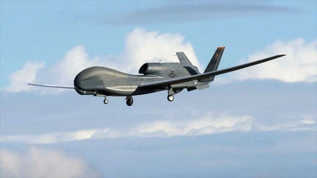 Irán derriba un dron 'espía' de EEUU