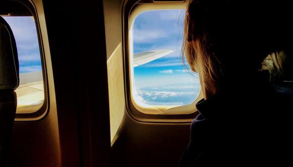 Se queja de niños en aviones, pide vuelos solo para adultos y genera debate en redes. (Foto: Referencial / Pixabay)