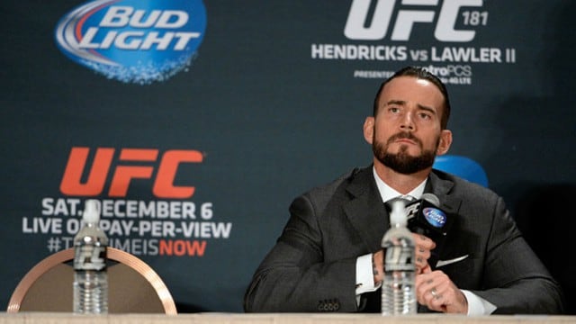 CM Punk firmó con UFC en el 2014. (Getty Images)