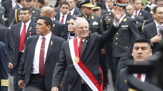 PPK camino a Palacio de Gobierno. (Foto: Agencia Andina)