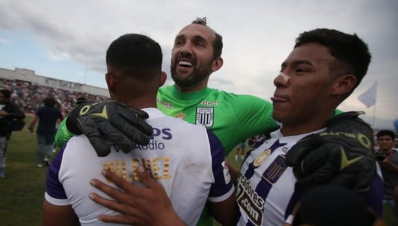 Hernán Barcos se convirtió en la figura del triunfo de Alianza Lima. Foto: Jesús Saucedo / @photo.gec.