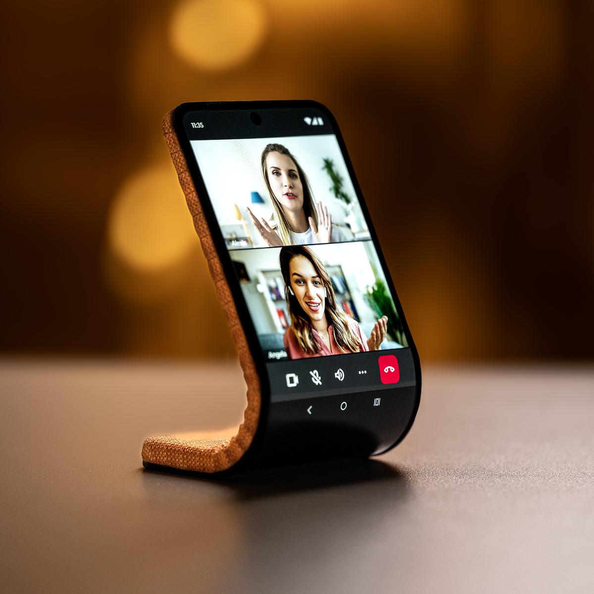 Tech World 2022: Lenovo mostró un concepto de smartphone Motorola con una  pantalla que va de 5 a 6,5 pulgadas