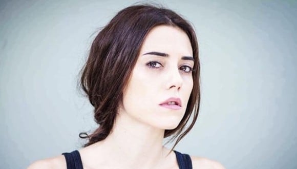 La actriz turca, de 41 años, es reconocida en diferentes países, en especial España, donde las telenovelas que ha protagonizado han arrasado en sintonía (Foto: Cansu Dere / Instagram)