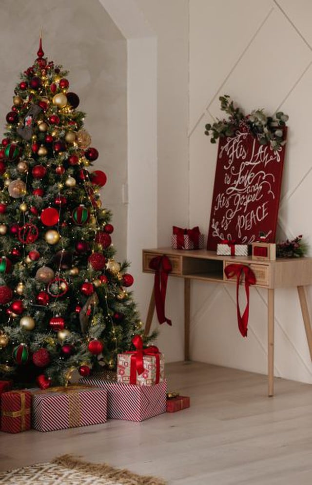 Simplifica tus fiestas de fin de año y libera espacio en tu hogar tirando lo innecesario. Hoy te ofrecemos una lista de cosas de las que debes deshacerte antes de Navidad. (Foto: Foto de Lisett / Pexels)