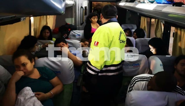 Mujer muere en el baño de bus interprovincial mientras viajaba a Huacho. Foto: Trome