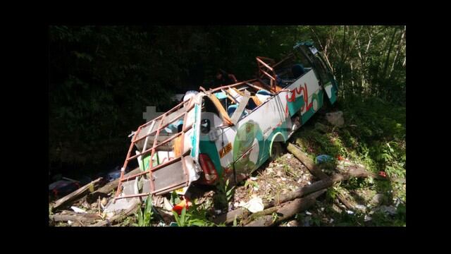 17 muertos y 19 heridos dejó fatal accidente en Junín. (Jhefryn Sedano)