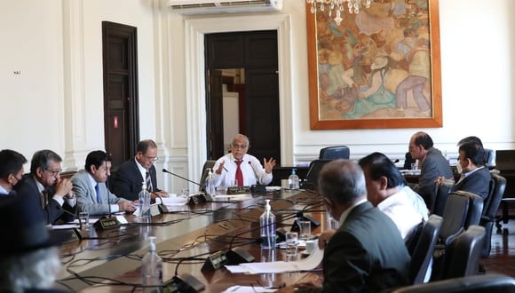 Aníbal Torres encabeza la sesión en Palacio de Gobierno. (Foto: Consejo de Ministros)