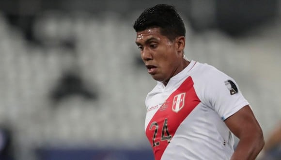 El volante de Deportes Tolima se incorporó este viernes a los entrenamientos de la selección peruana. (Foto: AFP)