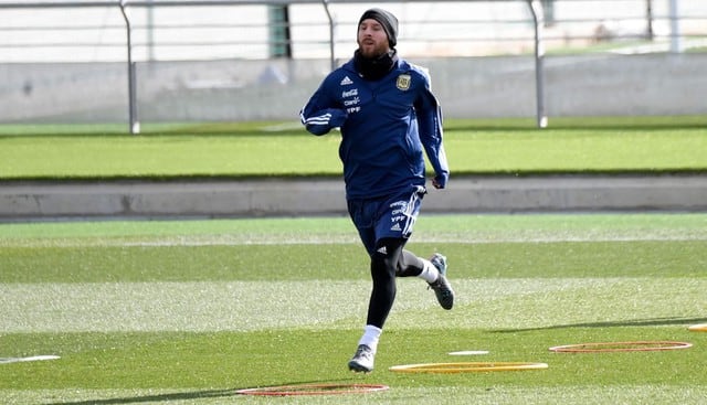 Lionel Messi en los entrenamientos de la selección argentina