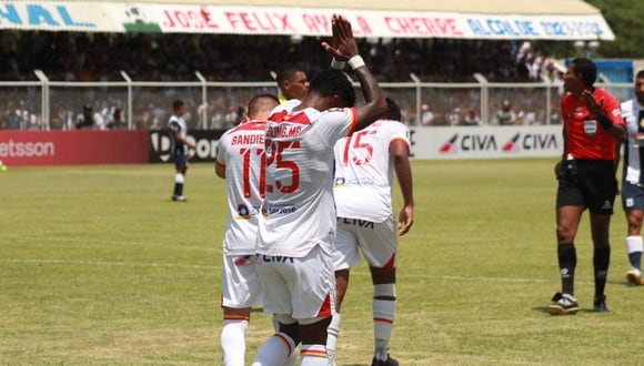 Oslimg Mora celebrando el primer gol del Grau - Alianza Lima (Foto: Liga 1)