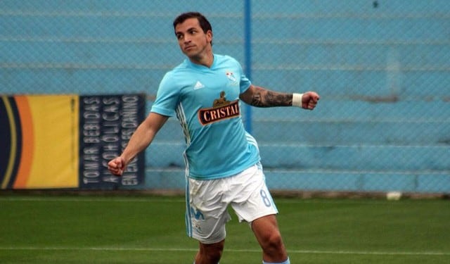 Cristal goleó 4-0 a Cantolao y es líder con 5 puntos de ventaja sobre Alianza Lima en el Torneo Apertura
