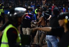Indonesia deja casi 200 muertos en una de las peores tragedias del fútbol