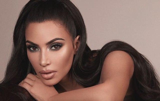 Kim Kardashian es acusada de usar Photoshop para adelgazar a su hija.
