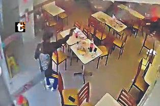 De terror: El video del sicario que desató balacera en restaurante de San Miguel que dejó un muerto