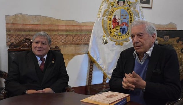 Mario Vargas Llosa ya se encuentra en Lima para la FIL 2019. (Foto: Facebook Universidad Nacional Mayor de San Marcos)