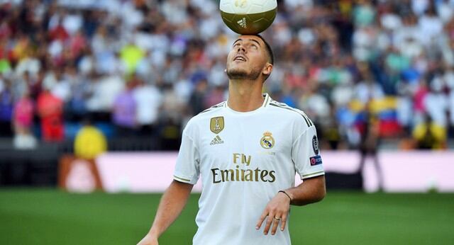 Hinchas de Real Madrid recibieron a Eden Hazard en el Santiago Bernabéu