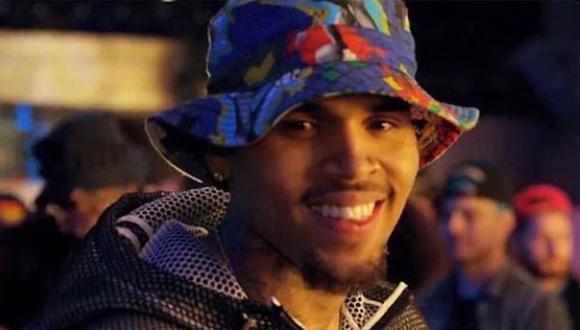 Chris Brown presenta la fecha de estreno y la portada de 'Breezy'. (Foto: @chrisbrown / Instagram)