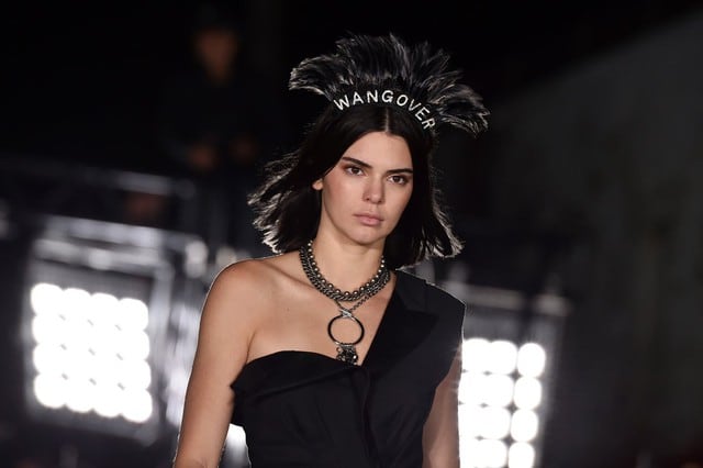 Kendall Jenner sigue en la Semana de la Moda de Nueva York. (AFP)