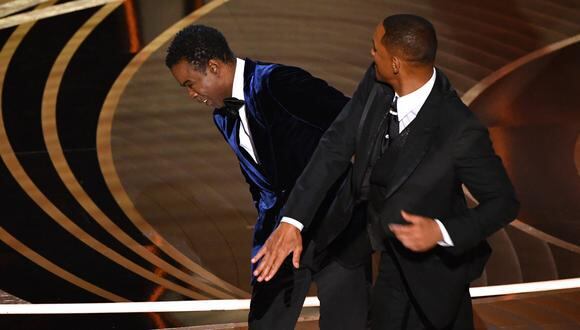 Chris Rock finalmente se dirigió al golpe recibido por parte Will Smith en los Premios Oscars, justo en su show en el Madison Square Garden. (Foto: Robyn Beck / AFP)
