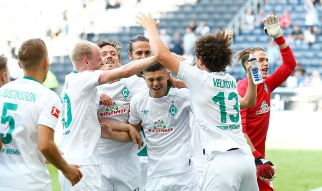 Con Claudio Pizarro, Werder Bremen ganó 2-1 al Eintracht Frankfurt por la Bundesliga