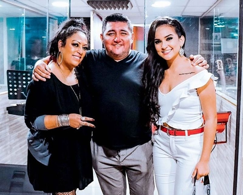 Chris Fernández ha trabajado con grandes estrellas de la música, tanto nacionales como internacionales. (Foto: Instagram)