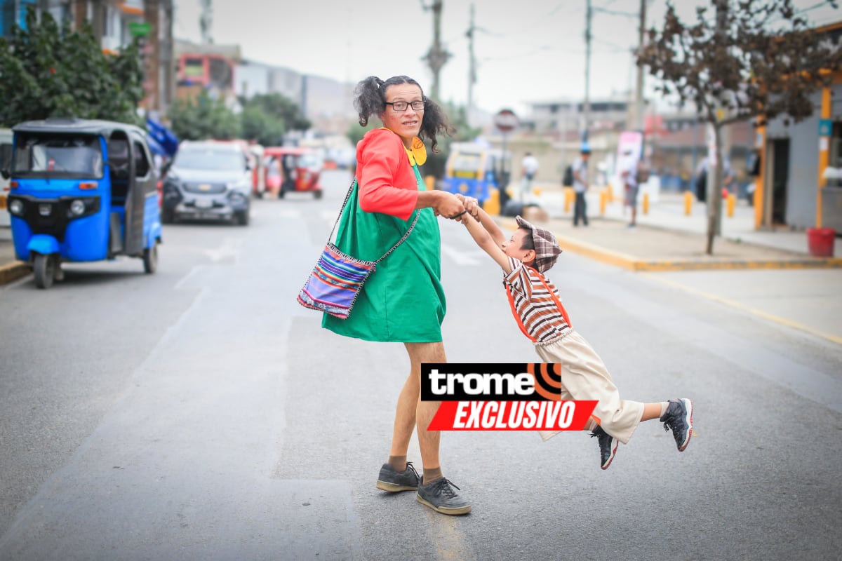 Fidencio Vargas da vida a la 'Chilindrina' en Ventanilla. Foto: César Bueno