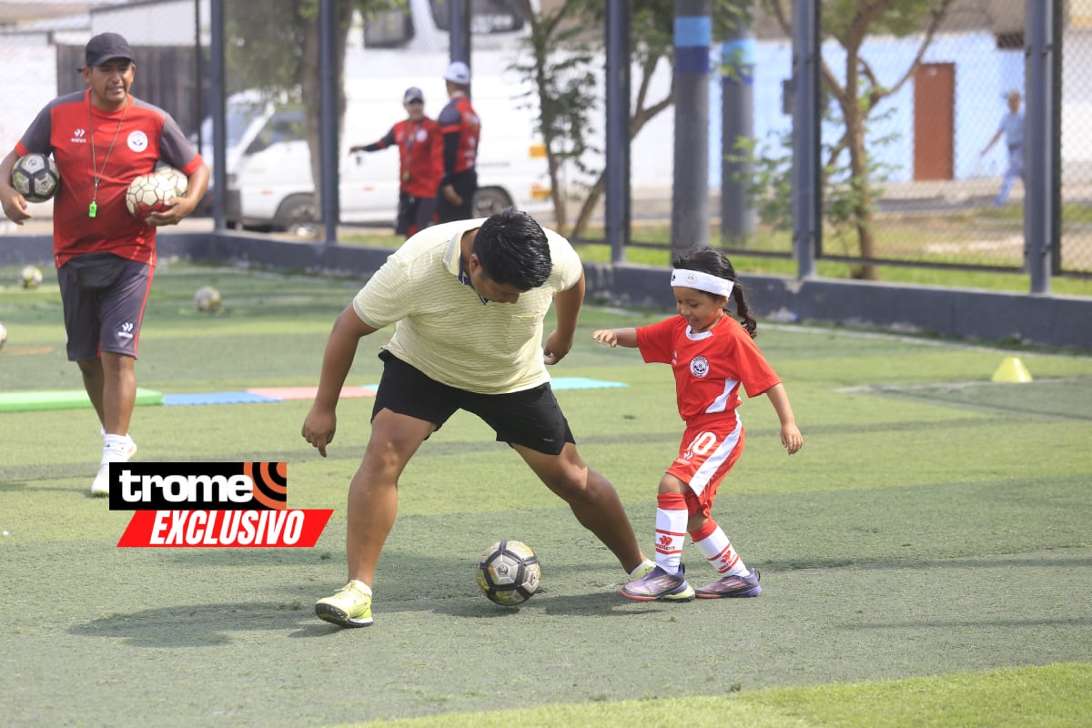 Arya Huarcaya, estrella del fútbol femenino. Foto: Jessica Vicente