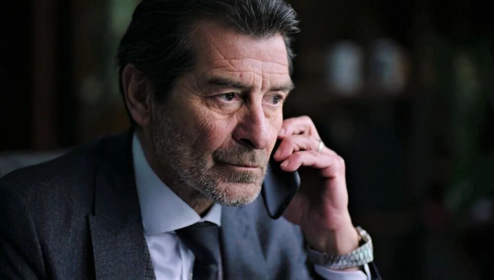 Yekta descubre que Çinar asesinó a Zafer en "Secretos de familia" (Foto: Ay Yapım)