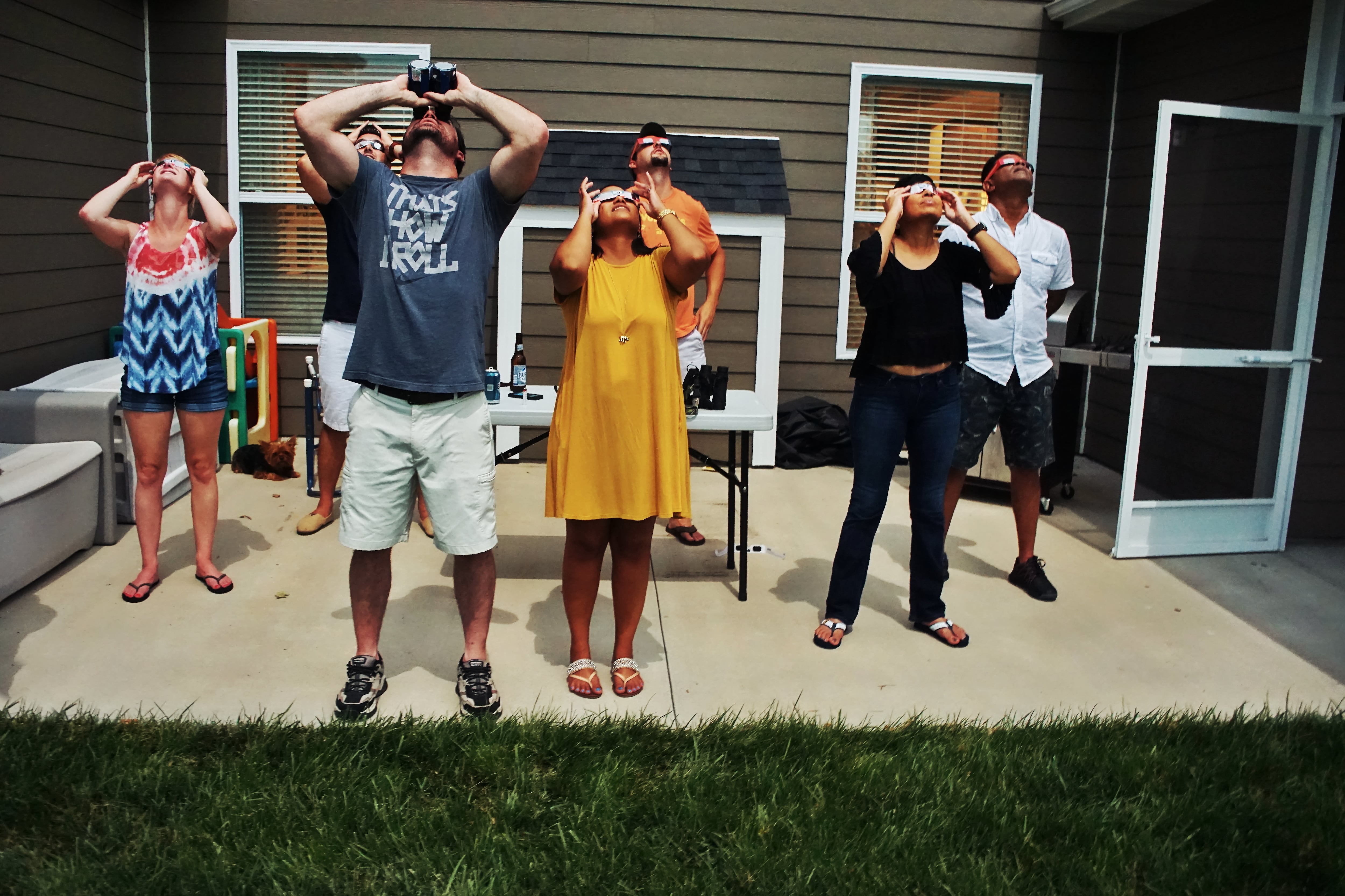 Nunca debes suponer que puedes ver un eclipse solar a simple vista. (Foro: Unsplash)