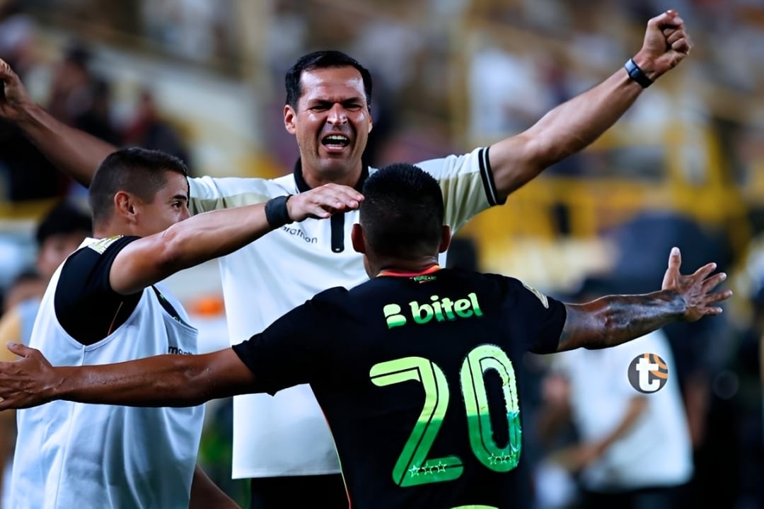Universitario festeja goles ante Garcilaso en el Monumental (Foto: GEC)