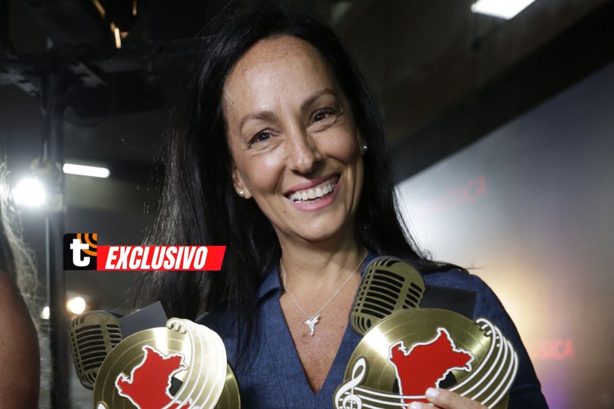 Cynthia Martínez recibió premios póstumos de Pedro Suárez Vértiz. (Foto: César Bueno)