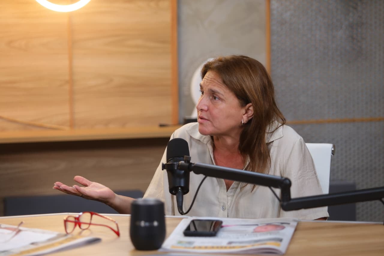 Juan Sheput arremetió contra la candidata de 'Primero la Gente', Marisol Pérez Tello, al señalar que no quiere cuestionar al JNE y la ONPE, porque ya estaría realizando una alianza con Roberto Sánchez. (Foto: Joel Alonzo / @photo.gec)
