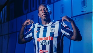 Luis Advíncula es anunciado oficialmente como nuevo refuerzo de Alianza Lima