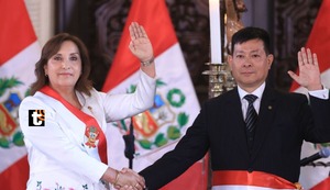 Gobierno de Dina Boluarte busca obligar a medios a informar sus ‘logros’